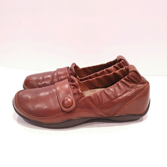 Dansko Womens Carol Flat